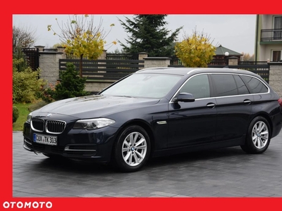 BMW Seria 5 520d Luxury Line