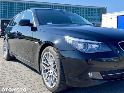 BMW Seria 5 520i Touring