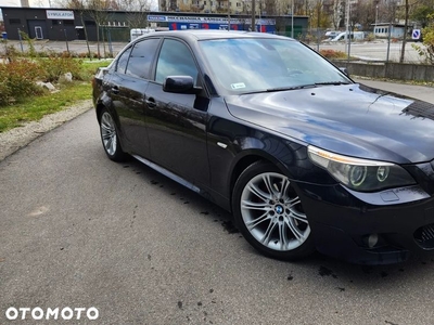 BMW Seria 5 523i