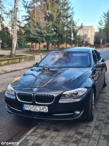 BMW Seria 5 525d Luxury Line