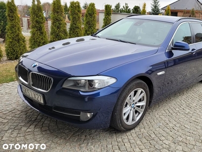 BMW Seria 5 525d xDrive Touring