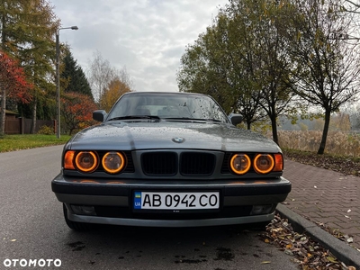 BMW Seria 5 525i