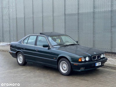 BMW Seria 5 525i