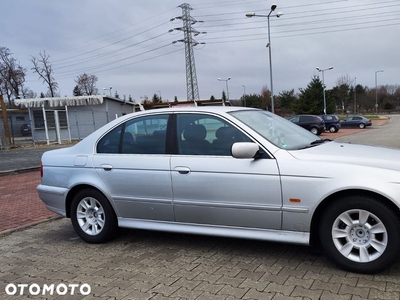 BMW Seria 5 525i