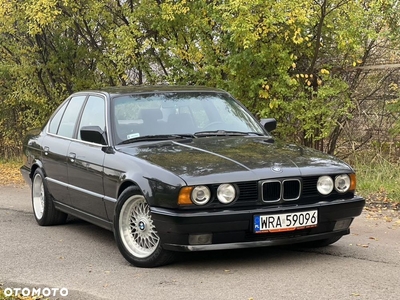 BMW Seria 5 525i