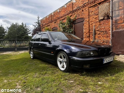 BMW Seria 5 528i