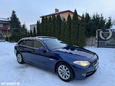 BMW Seria 5 530d xDrive Touring Luxury Line