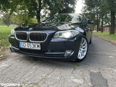 BMW Seria 5 530d xDrive Touring Sport-Aut Luxury Line