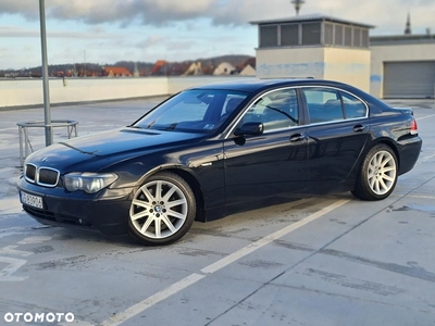 BMW Seria 7 745i