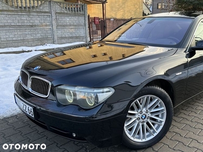 BMW Seria 7 745i