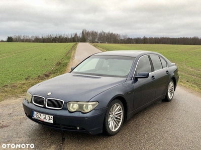 BMW Seria 7 745i