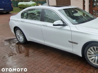 BMW Seria 7 750Li xDrive