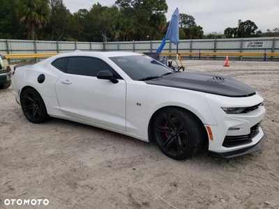 Chevrolet Camaro Coupe 6.2 V8