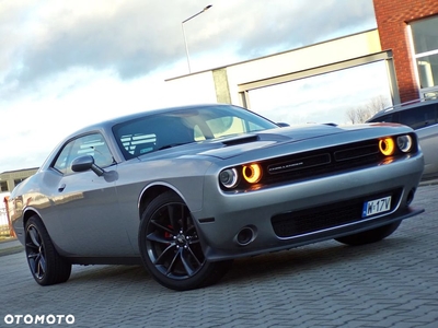 Dodge Challenger Automatik SXT Plus