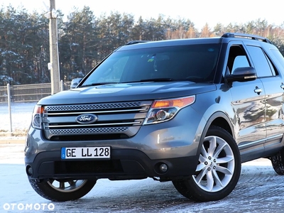 Ford Explorer