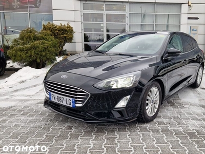 Ford Focus 1.0 EcoBoost Hybrid TITANIUM DESIGN