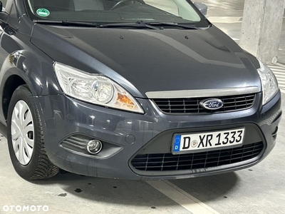 Ford Focus 1.6 16V Ambiente