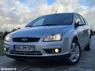 Ford Focus 1.6 16V Silver Magic