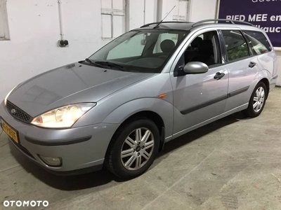 Ford Focus 1.6 16V Style+