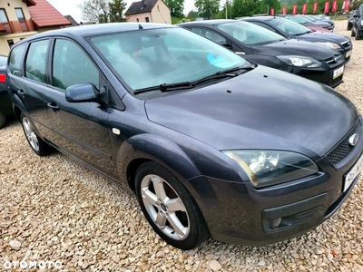 Ford Focus 2.0 ZX5 SE