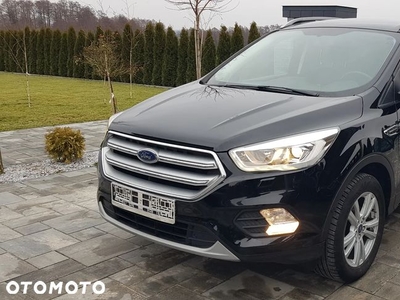 Ford Kuga 1.5 EcoBoost 2x4 Business Edition