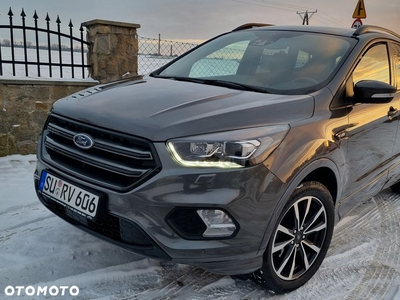 Ford Kuga 1.5 EcoBoost 2x4 ST-Line