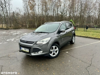 Ford Kuga 1.6 EcoBoost 2x4 Titanium