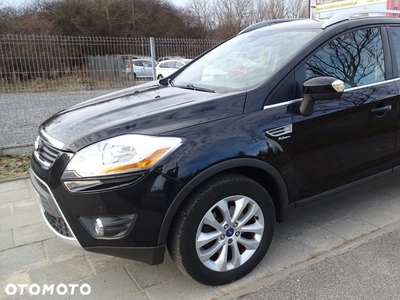 Ford Kuga 2.0 TDCi 2x4 Titanium