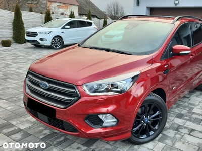 Ford Kuga 2.0 TDCi 4x4 ST-Line