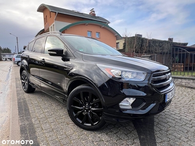 Ford Kuga 2.0 TDCi AWD ST-Line Black