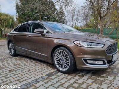 Ford Mondeo 2.0 Hybrid CVT VIGNALE