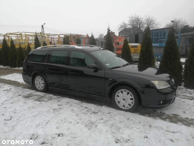 Ford Mondeo V6 ST 220