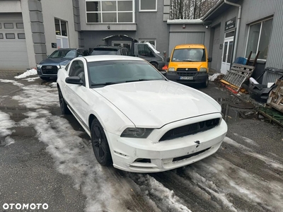 Ford Mustang 3.7 V6 Premium