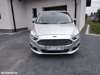 Ford S-Max 2.0 TDCi Titanium PowerShift