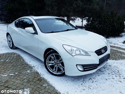 Hyundai Genesis Coupe 2.0 T