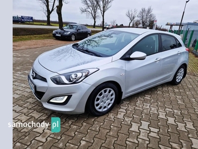 Hyundai i30 II