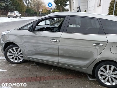 Kia Carens 1.7 CRDi L 7os