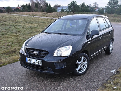 Kia Carens 2.0 CVVT LX Basis