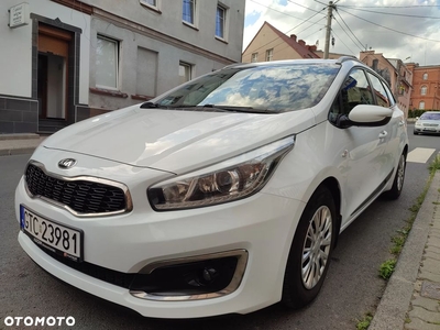 Kia Ceed Cee'd 1.6 CRDi L DCT