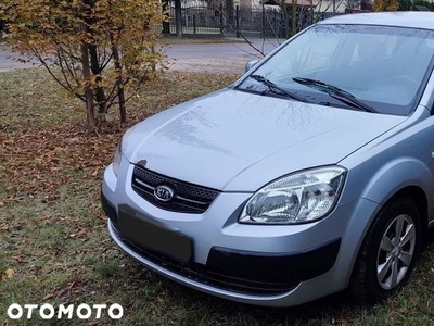 Kia Rio 1.4 / City