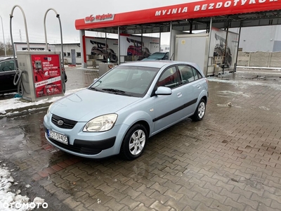 Kia Rio 1.4 EX