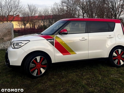 Kia Soul 1.6 CRDI White&Red Edition