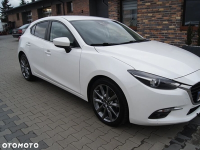 Mazda 3 SKYACTIV-D 150 Exclusive-Line