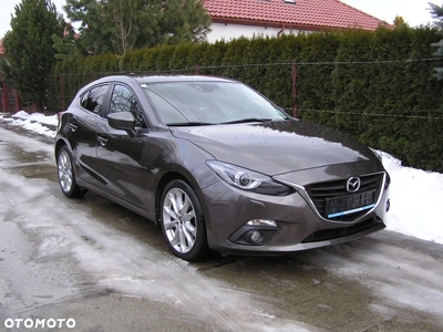 Mazda 3 SKYACTIV-G 120 Center-Line