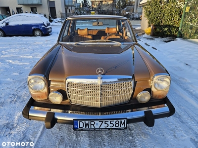 Mercedes-Benz 280