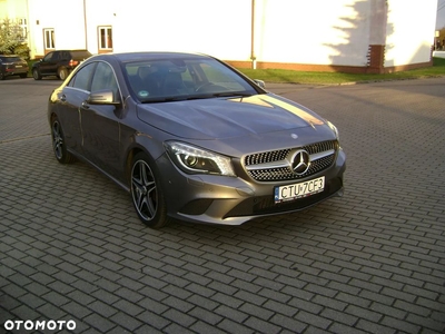 Mercedes-Benz CLA 180 7G-DCT