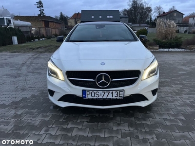 Mercedes-Benz CLA 220 CDI 7G-DCT AMG Line