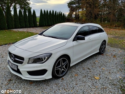 Mercedes-Benz CLA Shooting Brake 180 AMG Line