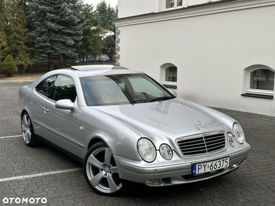 Mercedes-Benz CLK 320