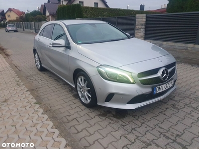 Mercedes-Benz Klasa A 180 (BlueEFFICIENCY) 7G-DCT